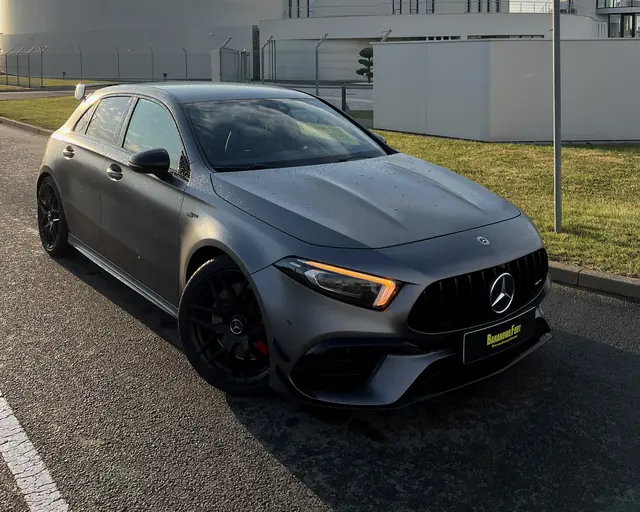 Mercedes-AMG A45 S szary mat