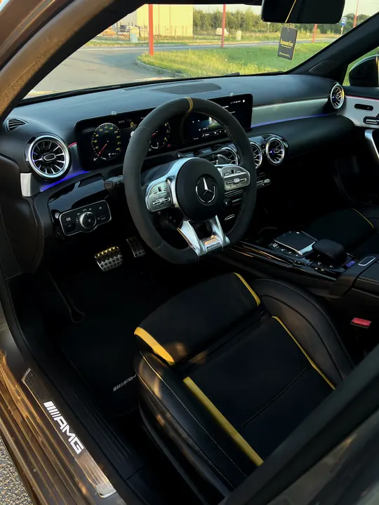 Mercedes-AMG A45 S szary metalik, zdjęcie 6