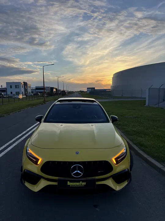 Mercedes-AMG A45 S żółty, zdjęcie 2