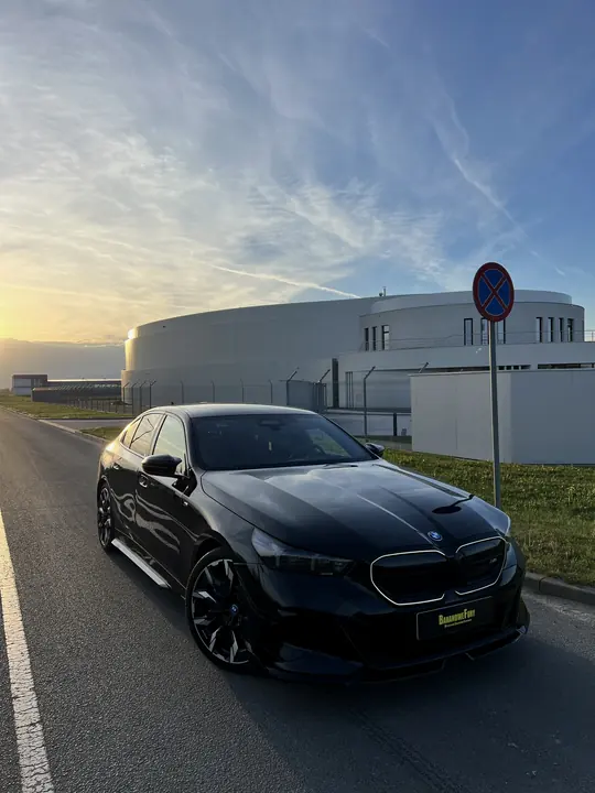 BMW i5 M60 xDrive, zdjęcie 1
