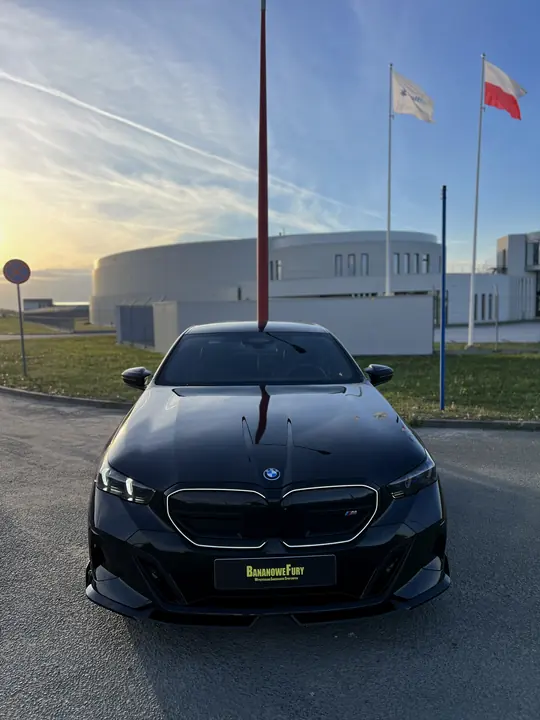 BMW i5 M60 xDrive, zdjęcie 2