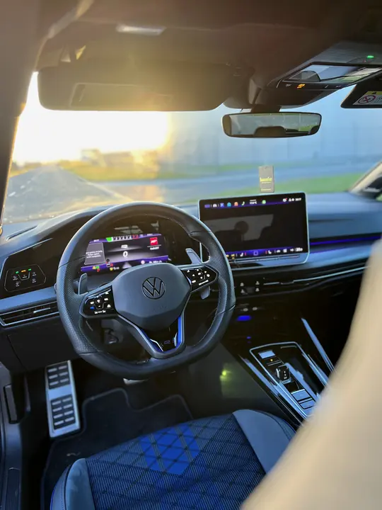 Volkswagen Golf R 8.5, zdjęcie 9